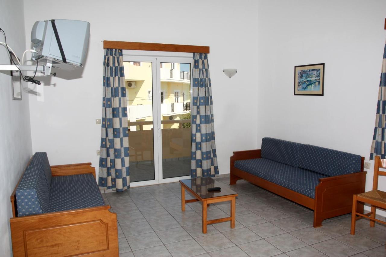 Dimitris Apartments Platanés Habitación foto