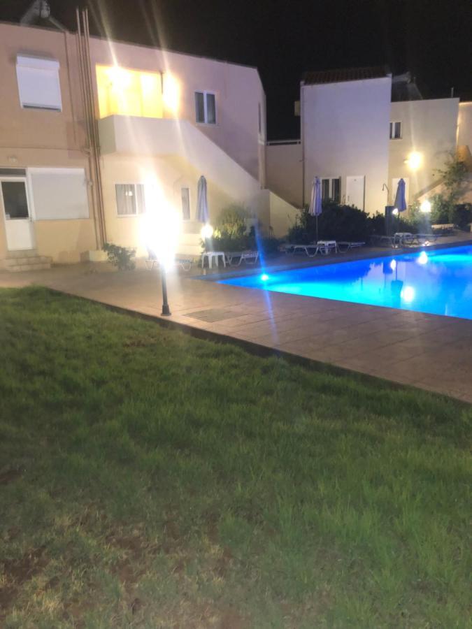 Dimitris Apartments Platanés Exterior foto